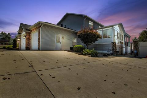 75 Pearl St, Stanton, KY 40380 photo 8