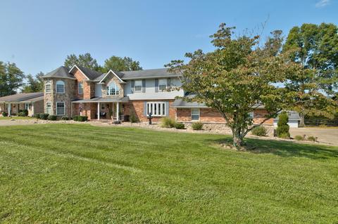 75 Pearl St, Stanton, KY 40380 photo 6
