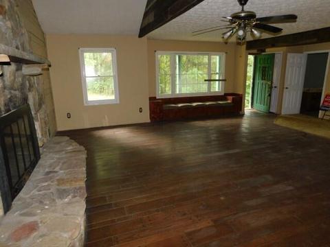 4990 Ky-302, Van Lear, KY 41265 photo 4