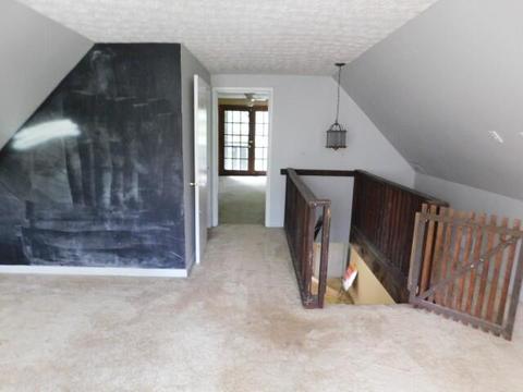 4990 Ky-302, Van Lear, KY 41265 photo 10