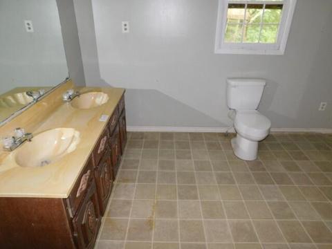 4990 Ky-302, Van Lear, KY 41265 photo 8