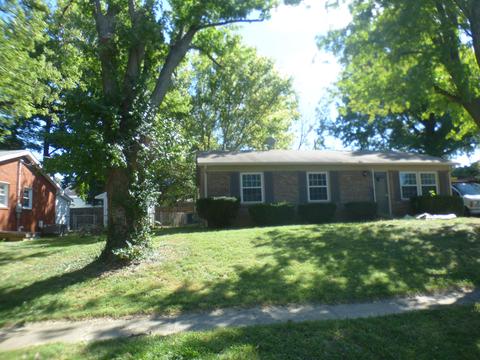 112 Molly St, Versailles, KY 40383 | 1 photo | MLS #22026202 - Movoto