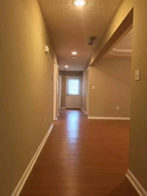 105 107 Commerce Dr, Berea, KY 40403 photo 5