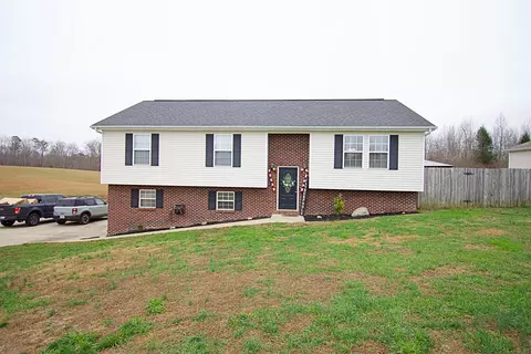 1057 Auger Springs Rd, Corbin, KY 40701 photo 2