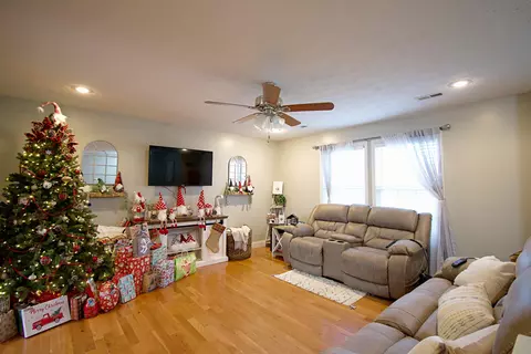 1057 Auger Springs Rd, Corbin, KY 40701 photo 8