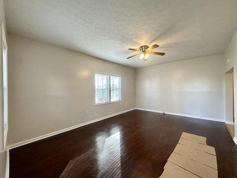 15 Gilliam St, Corbin, KY 40701 photo 2