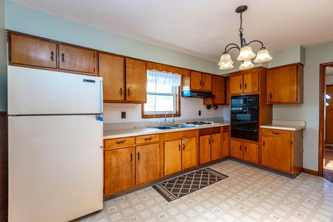 116 Scrivner St, Stanton, KY 40380 photo 10