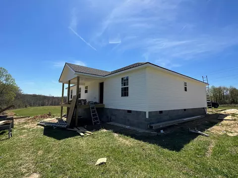 57 Halcomb Pond Rd, Corbin, KY 40701 photo 5