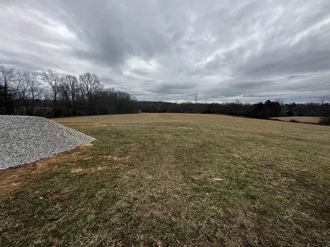 57 Halcomb Pond Rd, Corbin, KY 40701 photo 13