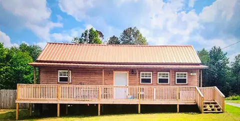185 Mt Zion Rd, East Bernstadt, KY 40729