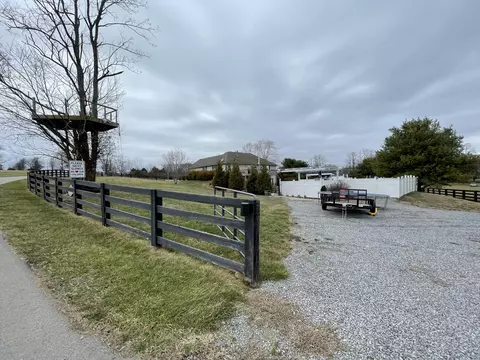 293 Rolling Meadows Dr, Lancaster, KY 40444 photo 22