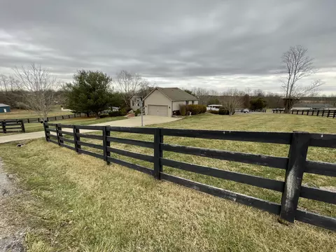 293 Rolling Meadows Dr, Lancaster, KY 40444 photo 40