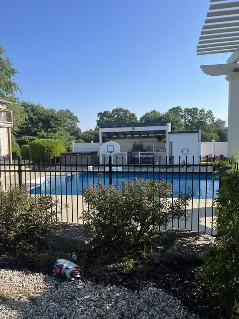 293 Rolling Meadows Dr, Lancaster, KY 40444 photo 32