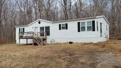 717 Breezeel School Rd, Benton, KY 42025