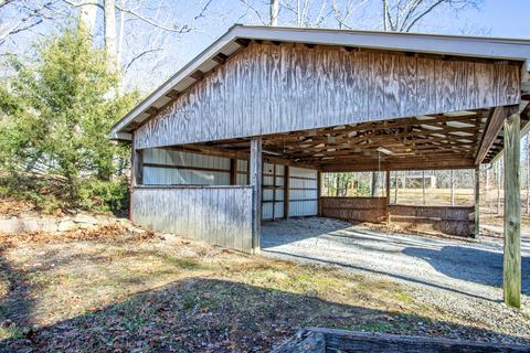 54 Murphy Brown Rd, Williamsburg, KY 40769 photo 3