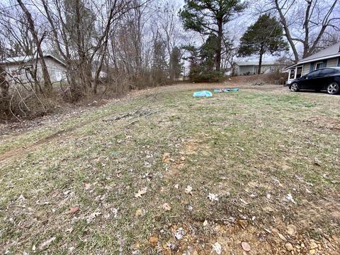 231 N Cherry St, Greenville, KY 42345