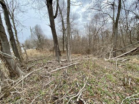 704 E Reservoir Ave, Central City, KY 42330