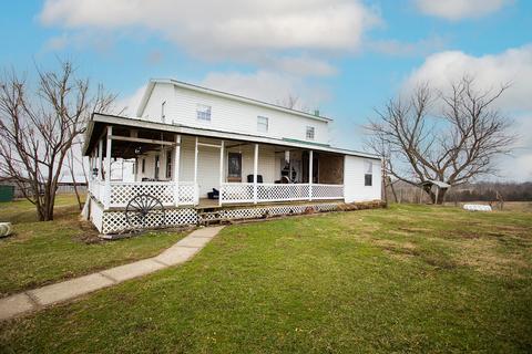 308 Saunders Ln, Hillsboro, KY 41049