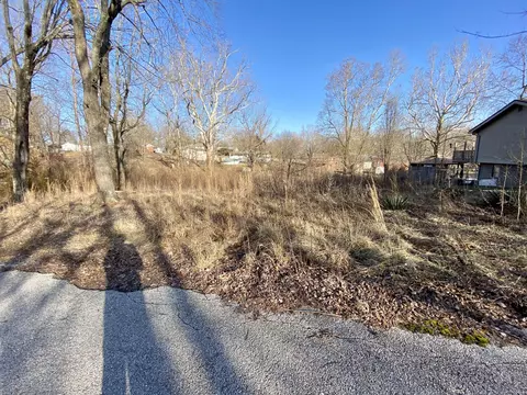 1870 S Jennings Dr, Madisonville, KY 42431