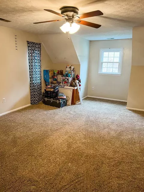 61 Richmond Ests, Van Lear, KY 41265 photo 18