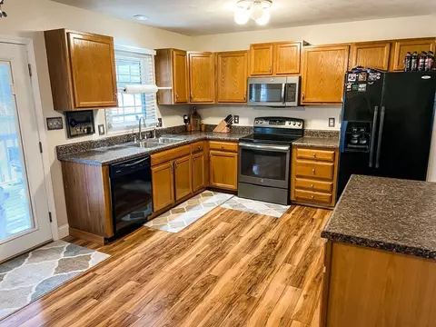 61 Richmond Ests, Van Lear, KY 41265 photo 5