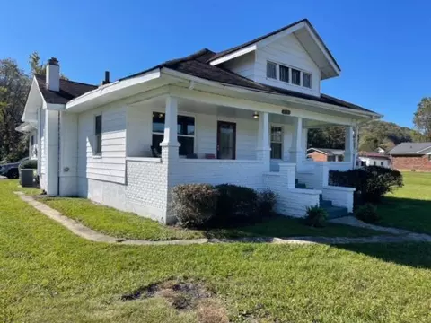 2103 Winchester Ave, Middlesboro, KY 40965