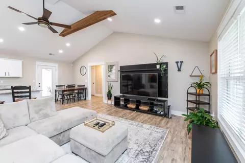 100 Central Park Ave, Berea, KY 40403 photo 8