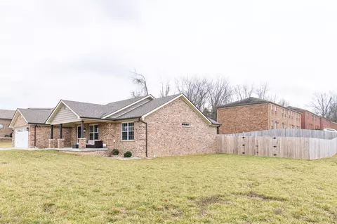 100 Central Park Ave, Berea, KY 40403 photo 4
