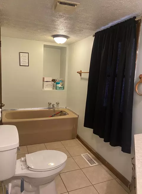 105 Bowling Rd, Jackson, KY 41339 photo 8