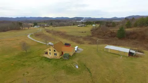 195 Thunder Ridge Rd, Corbin, KY 40701 photo 2
