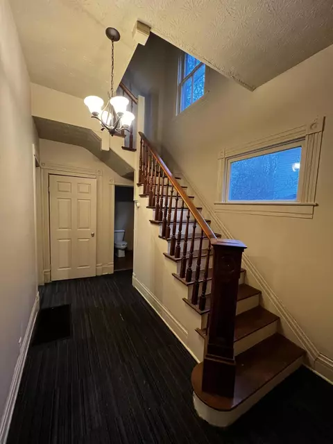 116 E Broadway St, Danville, KY 40422 photo 8