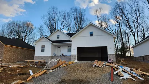 301 Pinehurst Way, Harrodsburg, KY 40330