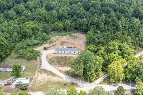 3909 Sand Springs Rd, Mount Vernon, KY 40456