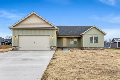 140 Allyson Cir, Junction City, KY 40440