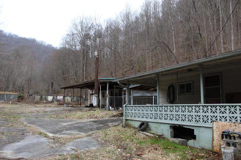 6726 Ky-66, Arjay, KY 40902 photo 3