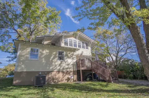 599 Chestnut St, Berea, KY 40403 photo 3