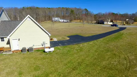 240 Brelance Dr, Corbin, KY 40701 photo 5