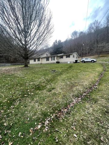 148 Slusher Patterson Branch Rd, Pineville, KY 40977