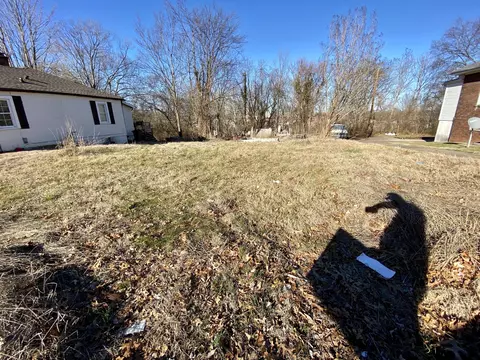 326 W 13th St, Hopkinsville, KY 42240