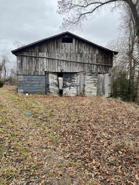 11 Westridge Rd, Beattyville, KY 41311