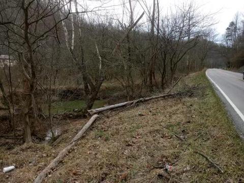 286 Bradford Rd, David, KY 41616