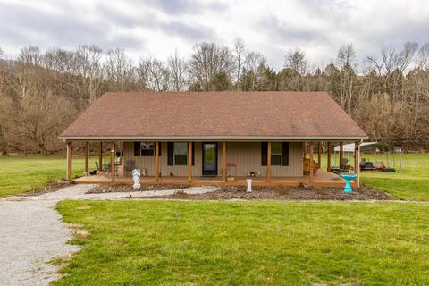 869 Ky Hwy 906, Hustonville, KY 40437