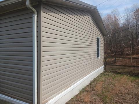 208 Baker Ridge Rd, Keavy, KY 40737 photo 3
