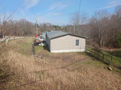 208 Baker Ridge Rd, Keavy, KY 40737 photo 4