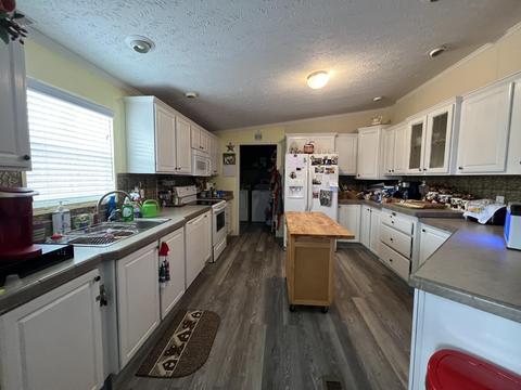 94 Eden Ln, Nancy, KY 42544 photo 6