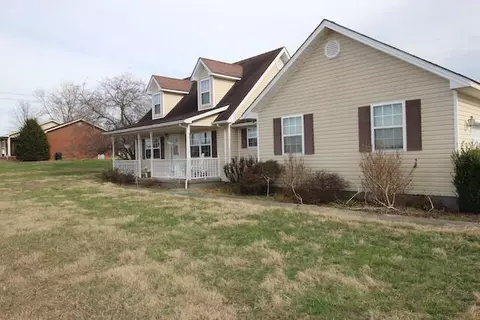 79 Walnut St, Brodhead, KY 40409 photo 3
