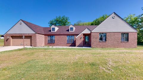 1696 W Hwy60, Owingsville, KY 40360