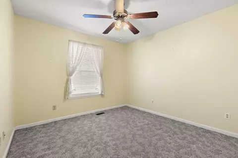 995 Ellington Loop Rd, Morehead, KY 40351 photo 10