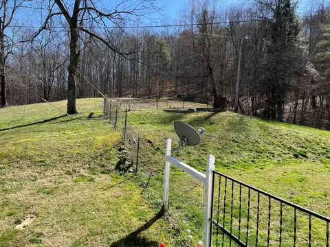 40 Fallen Timber Br, Clearfield, KY 40313 photo 6
