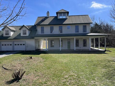 146 Oregon Rd, Versailles, KY 40383